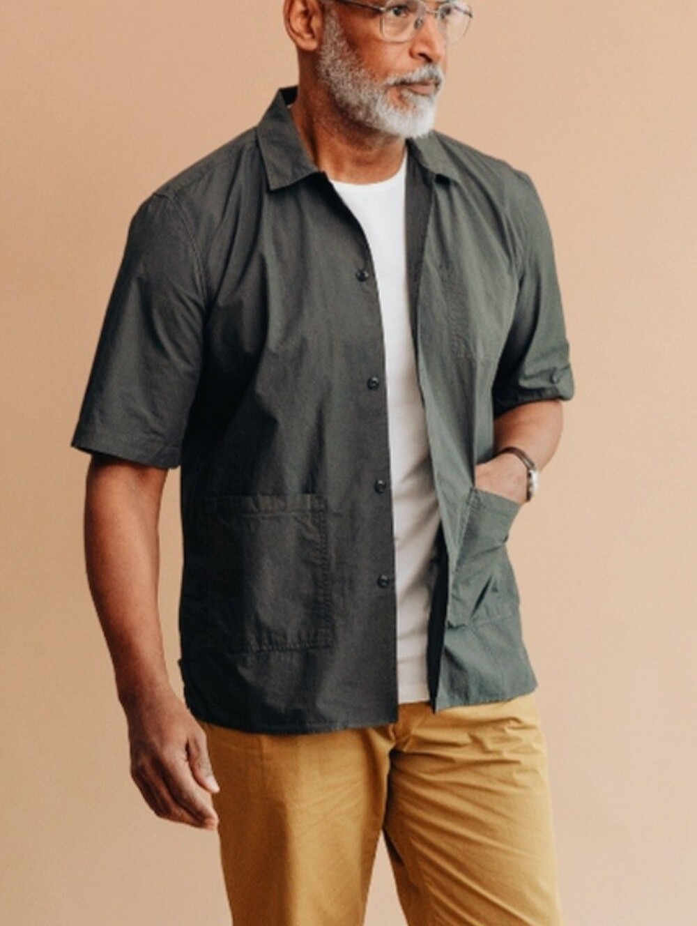 Form&Thread Mens  Short Sleeve Chore Shirt Dark Taupe Large